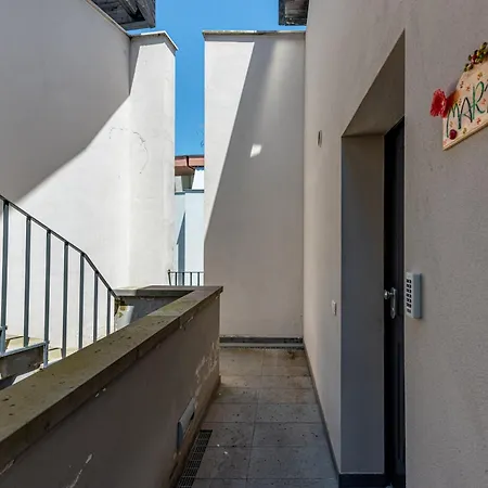 Apartment Maripi A San Miniato